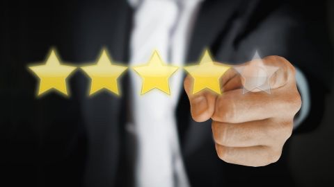 Commerce : 5 Conseils Clés pour Gérer les Avis en Ligne
